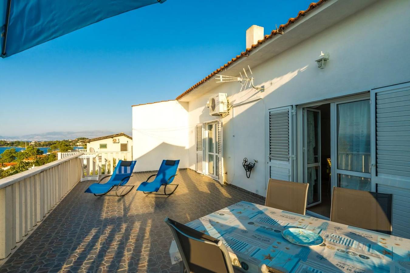 Ganze Wohnung, Apartment Angie in Necujam, Solta