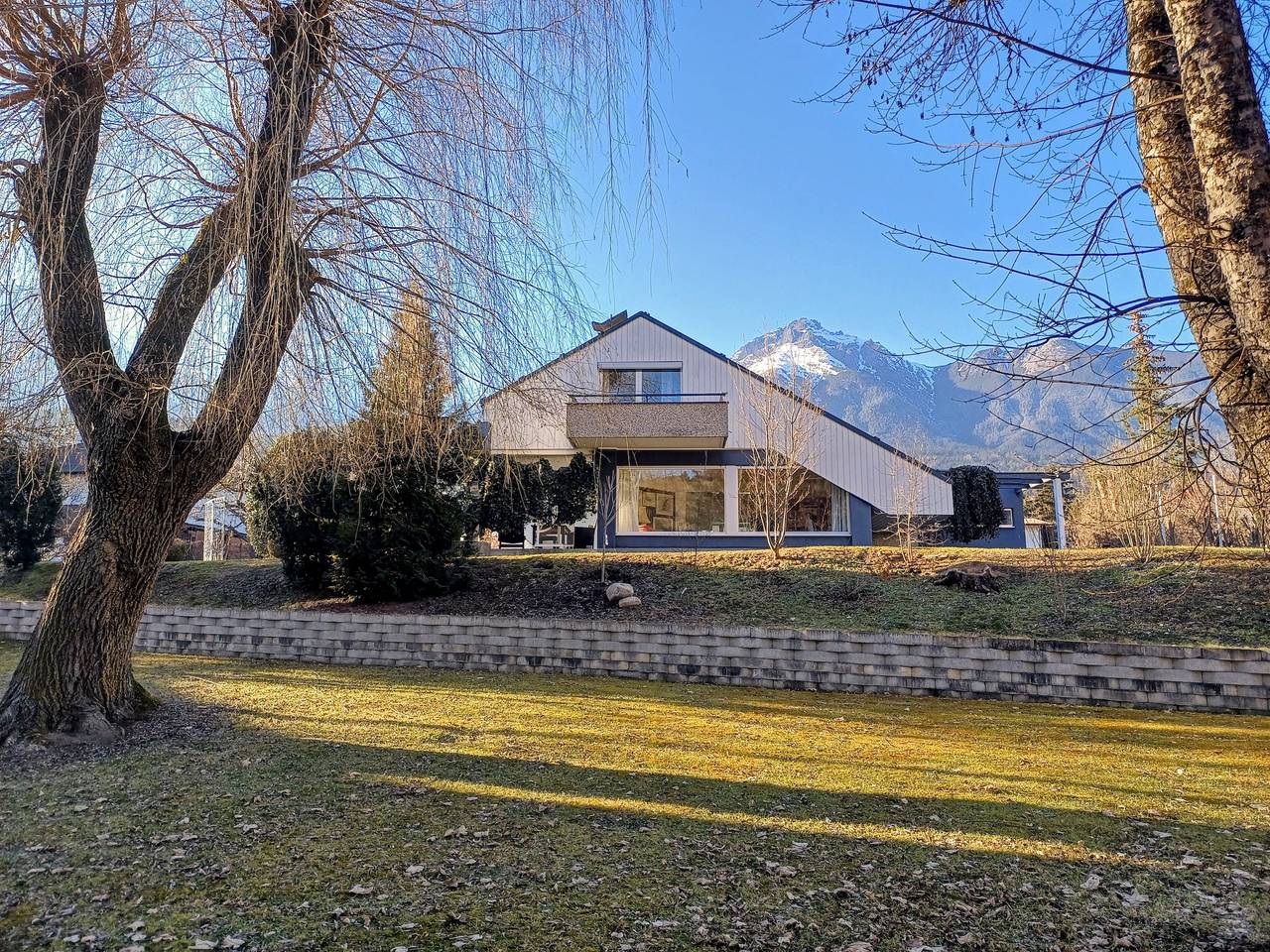 Maison Gutschi avec vue sur la montagne, grand jardin et Wi-Fi in Alpes de Lechtal, Imst