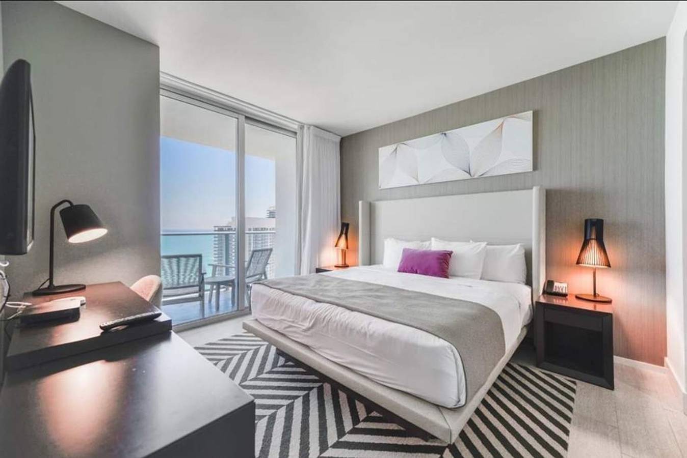 Apartamento entero, Oceanfront Resort Stay  Luxury 2Br with Free Parking in Hollywood Beach (FL), Hollywood (Florida)