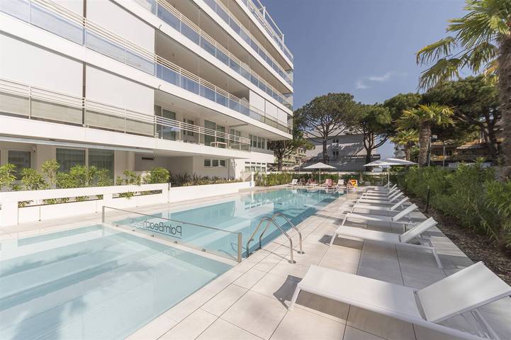 Ferienwohnung für 4 Personen, mit Balkon und Pool in Jesolo