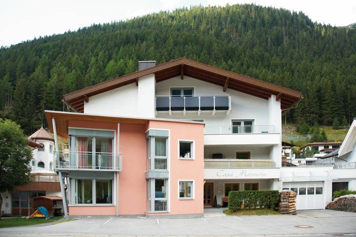 Ferienwohnung für 3 Personen, mit Balkon und Ausblick in Ischgl - 2