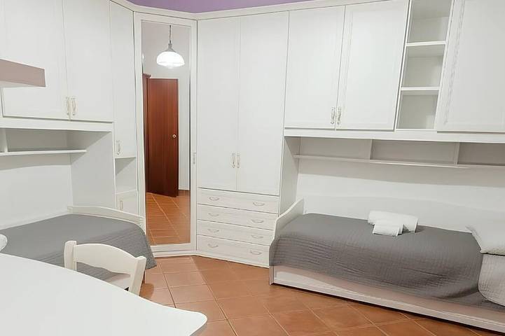 Location de vacances pour 5 personnes, animaux acceptés à Torre Faro - 2