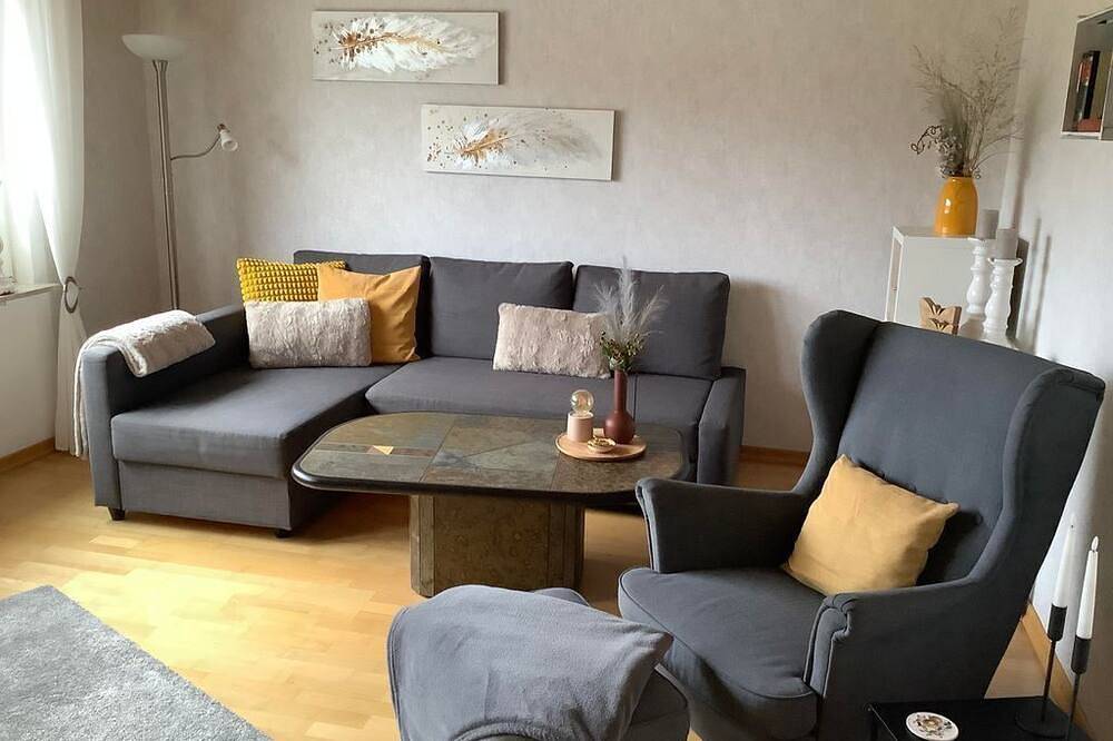 Ganze Wohnung, Ferienwohnung Thönnes - 2-Bett-Ferienwohnung Dusche/Wc, 1 Schlafraum in Oberstadtfeld, Vulkaneifel
