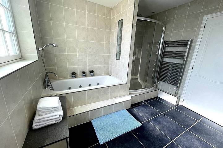 Location de vacances pour 10 personnes, avec jardin et balcon à Marsalès - 4