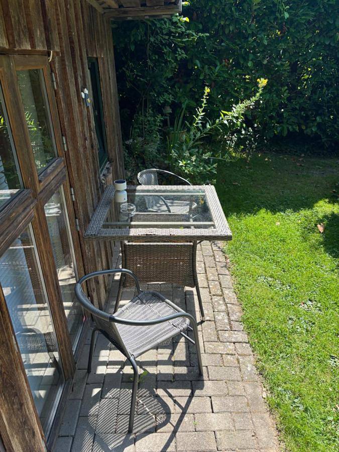 Ferienhaus für 2 Personen, mit Terrasse und Garten sowie Seeblick und Ausblick in Kreis Stormarn - 3