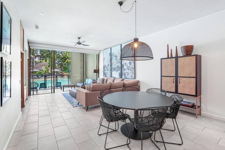 Holiday rental for 4 people, with pool and garden as well as terrace in Palm Cove