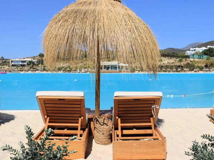 Casa rural para 4 personas, con piscina y balcón en Casares