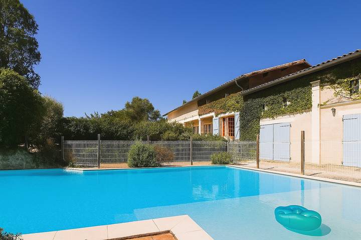 Maison de vacances pour 12 personnes, avec jardin, adapté aux familles dans Occitanie