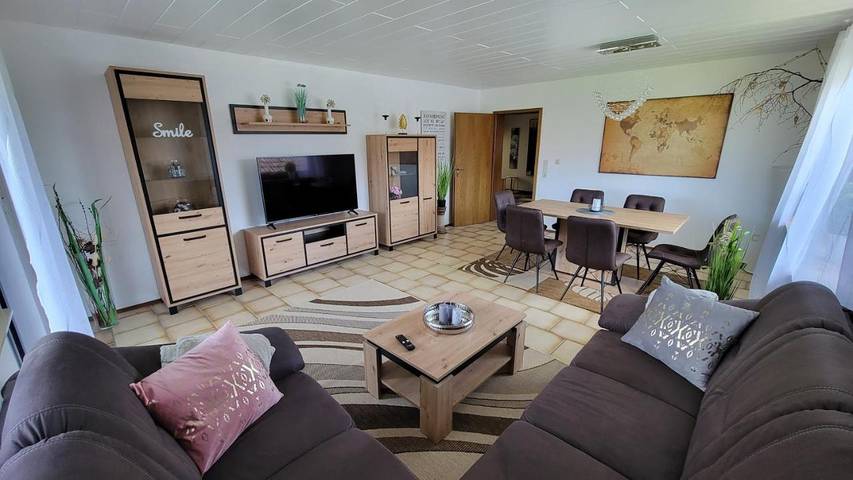 Ferienwohnung für 6 Personen, mit Balkon und Ausblick - 1