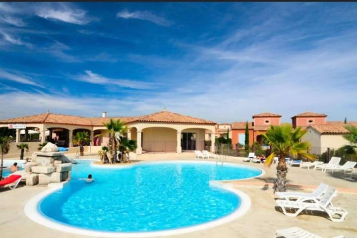 Location de vacances pour 8 personnes, avec jardin à Homps - 3