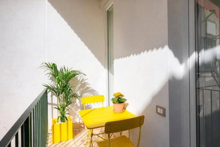 Appartamento intero, Luxury Stay in the Historic Center con Balcone, Wi-Fi e Aria Condizionata in Napoli, Napoli e dintorni