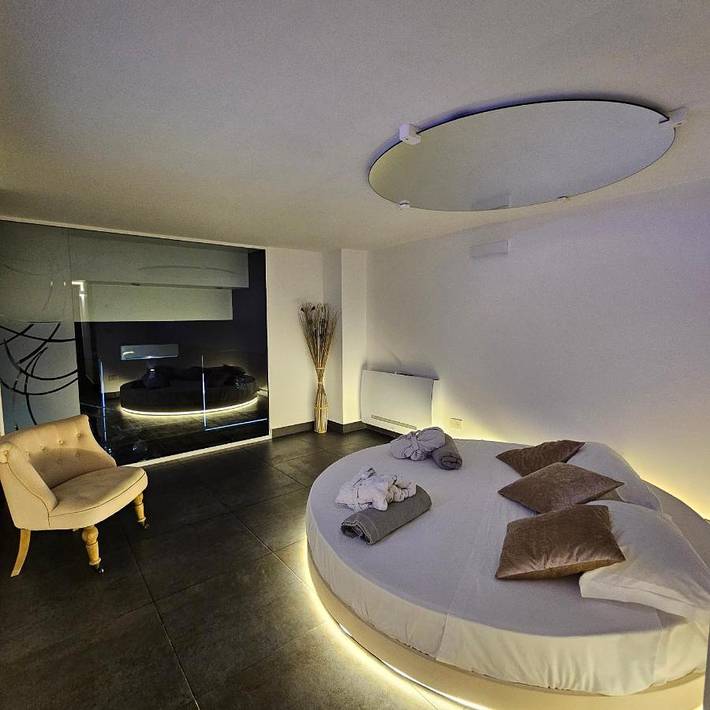 Chambre d’hôte pour 2 personnes, avec terrasse ainsi que jacuzzi et sauna à Fasano - 3