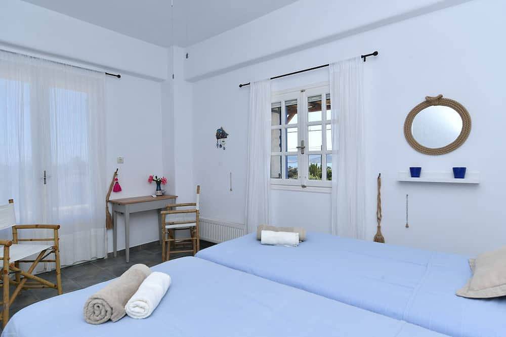 \"Villa Lygeia\" stunning Sea View, 3 Bedroom, Pool, Bbq in Paros