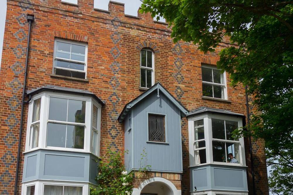 Entire apartment, Luxury Apartment with river views in the city centre in Oxford, Oxfordshire
