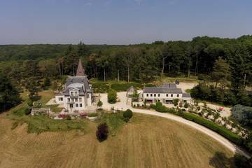 Château pour 8 personnes, avec sauna et jardin dans Essonne