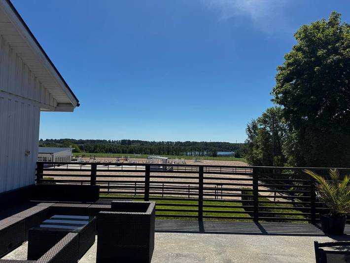 Ferienwohnung für 4 Personen, mit Terrasse und Garten sowie Ausblick und Seeblick in Laholm