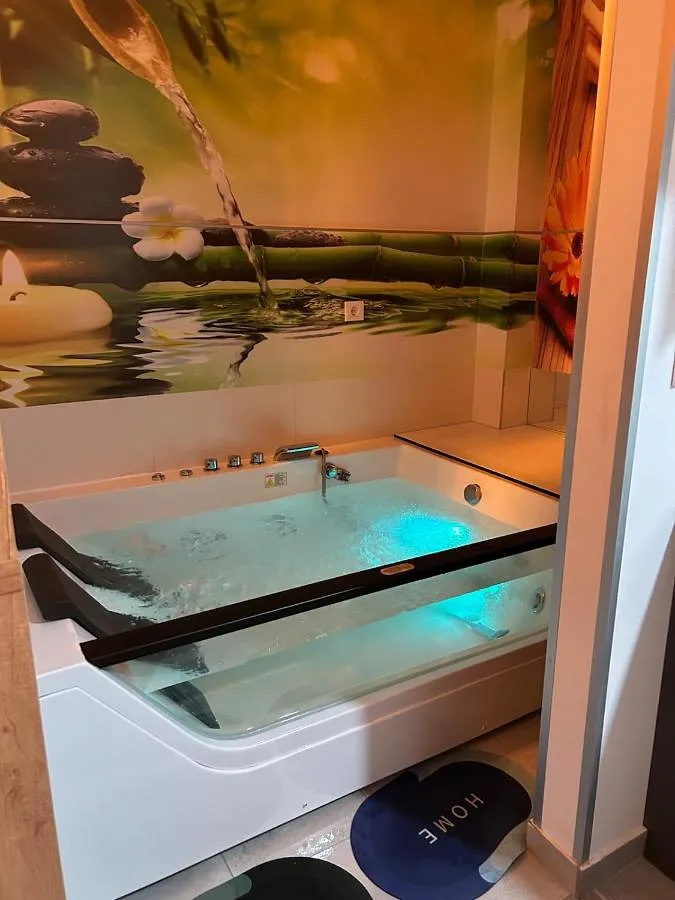 Appartement de vacances pour 2 personnes, avec sauna ainsi que balcon et jacuzzi - 1