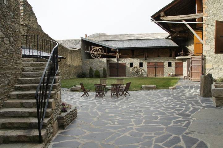 Casa rural para 2 personas, con Balcón además de Terraza y Jardín en Baixa Cerdanya - 4