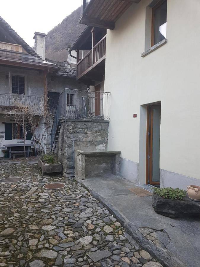 Ferienwohnung für 2 Personen, mit Terrasse und Ausblick