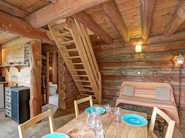 Gîte pour 3 Personnes dans Saint-Martin-la-Sauveté, Région de Roanne, Photo 2