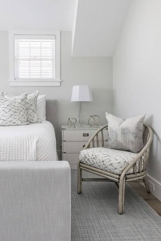 Vacation rental for 18 people, with yard in Nantucket Island