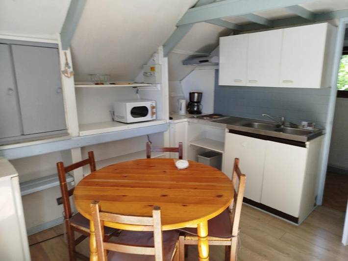 Gîte pour 2 personnes, avec jardin ainsi que balcon et vue à Saint-Antoine-l'Abbaye - 2