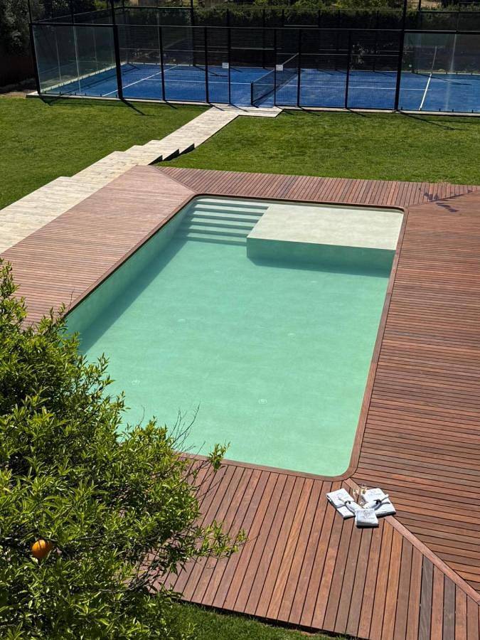 Chalet para 16 personas, con Balcón y Jacuzzi además de Terraza y Jardín en Provincia de Sevilla