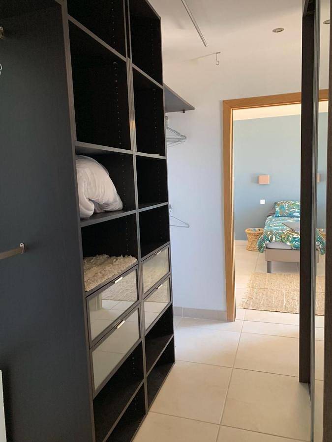 Location de vacances pour 8 personnes, avec jardin ainsi que jacuzzi et piscine à Viggianello - 2