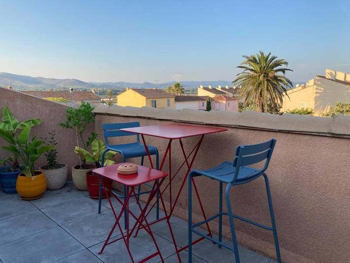 Gîte pour 3 personnes, avec balcon et vue dans Plage des Salins (Hyeres) - 2