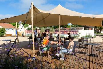 Camping pour 4 Personnes dans Saint-Jean-de-Monts, Vendée, Photo 4