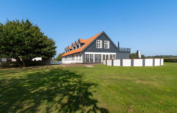 Ferienhaus für 24 Personen, mit Whirlpool und Terrasse sowie Pool und Sauna auf Als - 4