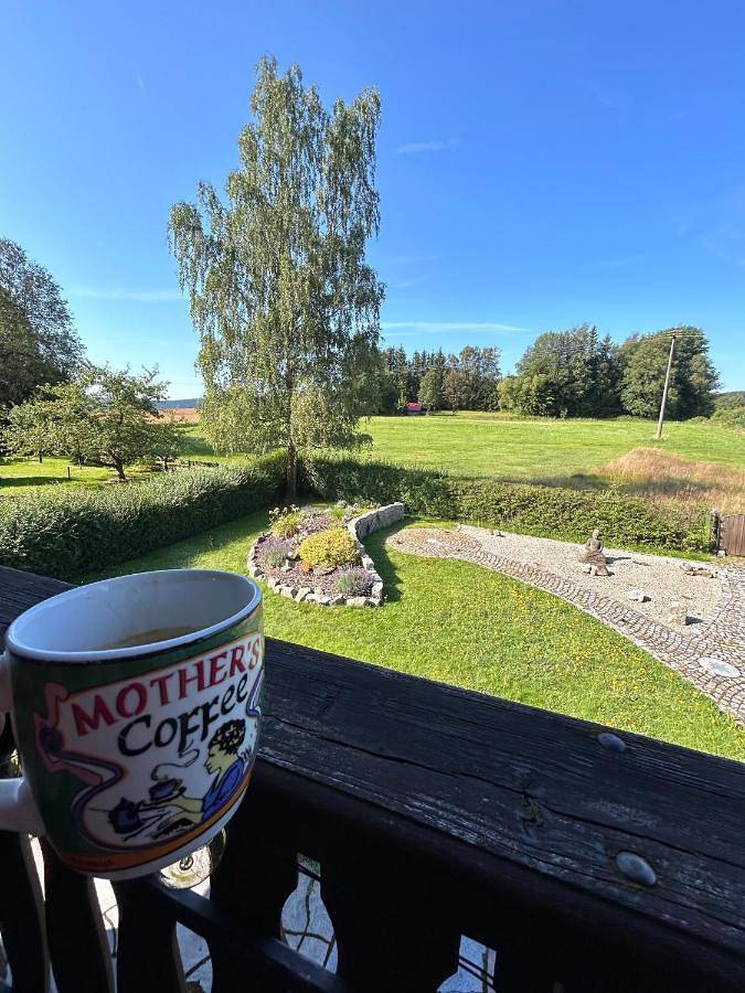 Ferienwohnung für 2 Personen, mit Balkon und Garten sowie Ausblick in Fichtelberg