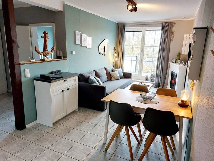 Ferienwohnung für 4 Personen, mit Balkon und Ausblick in Gollwitz