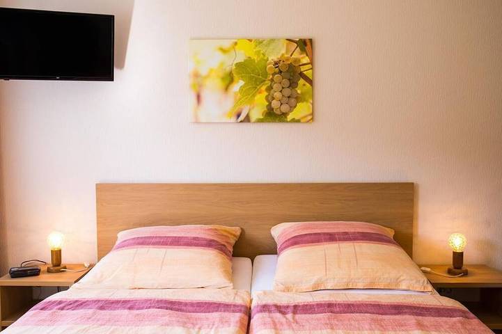 Ferienwohnung für 2 Personen, mit Garten in Mehring