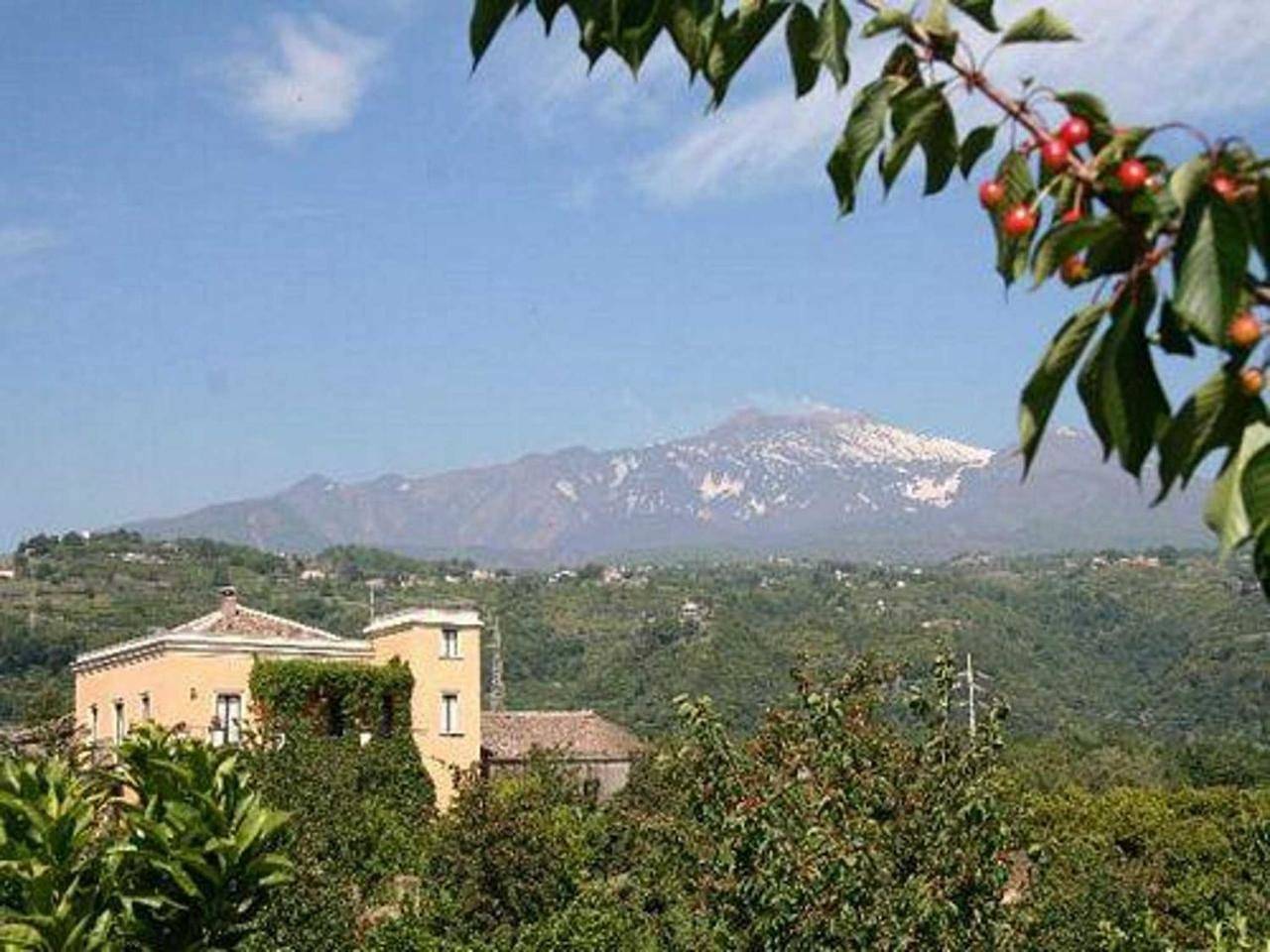 Baglio Delle Rose in Giarre, Etna
