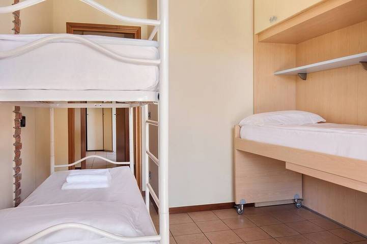 Ferienwohnung für 7 Personen, mit Pool in Cavaion Veronese - 4