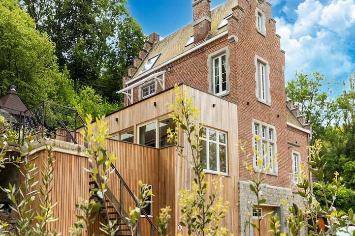Villa pour 15 personnes, avec jacuzzi et piscine ainsi que sauna et jardin - 1