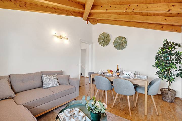 Appartement entier, Agra Apartment (Lugano) in Bigogno, Collina d'Oro