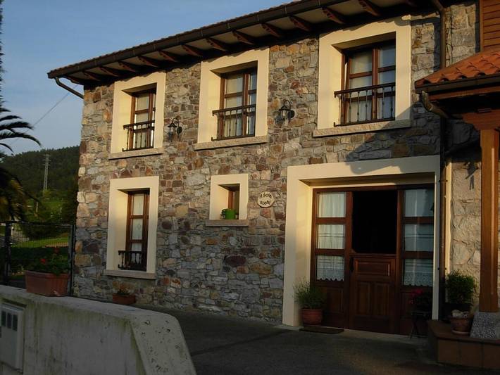 Casa rural para 4 personas, con Terraza además de Jardín y Vistas en Carreño