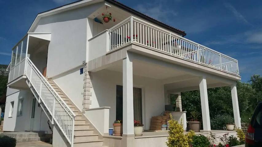 Ferienwohnung für 4 Personen, mit Terrasse