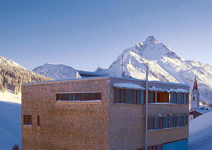 Appartement voor 6 personen, with terras and uitzicht as well as sauna in Warth