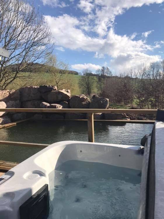 Chambre d’hôte pour 2 personnes, avec sauna et jardin ainsi que vue et piscine dans Haute-Marne - 4