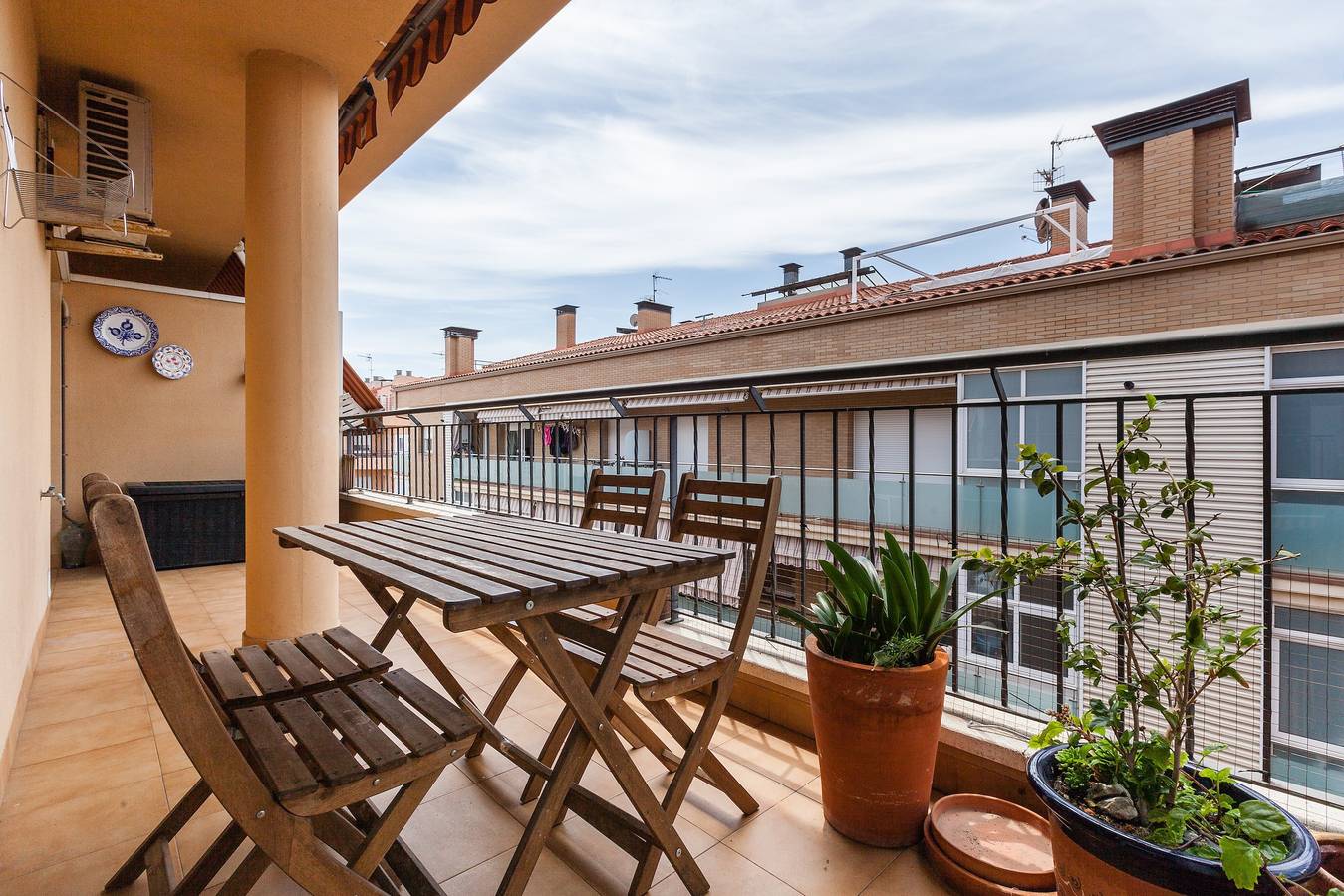 Apartamento entero, Apartamento 'Malgrat' con terraza privada, Wi-Fi y aire acondicionado in Malgrat de Mar, Costa del Maresme