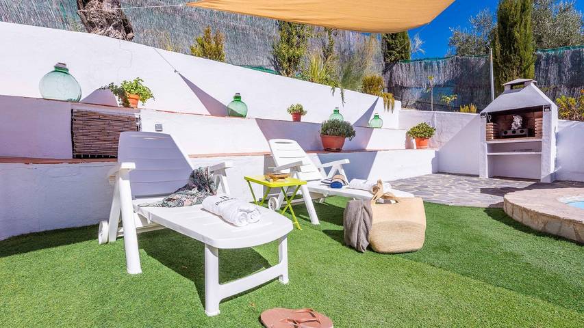 Casa rural para 4 personas, con balcón/terraza además de piscina y jacuzzi en Rute - 4