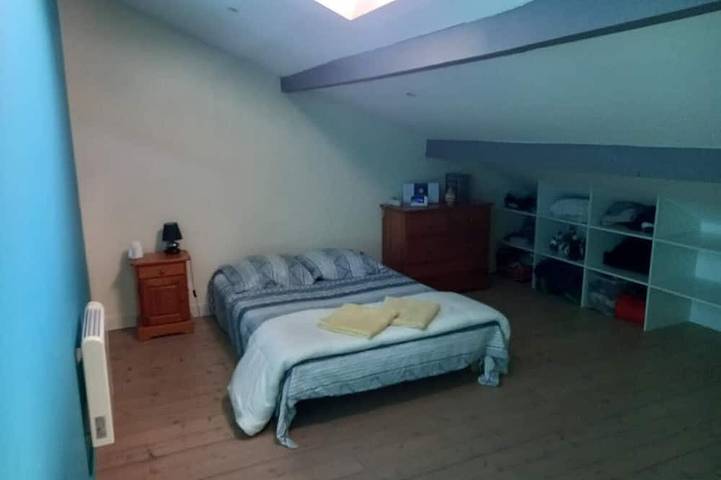 Location de vacances pour 7 personnes, avec terrasse et jardin à Saint-Sulpice-et-Cameyrac - 4