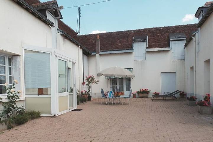 Gîte pour 4 personnes, avec jardin, animaux acceptés à Vernou-sur-Brenne