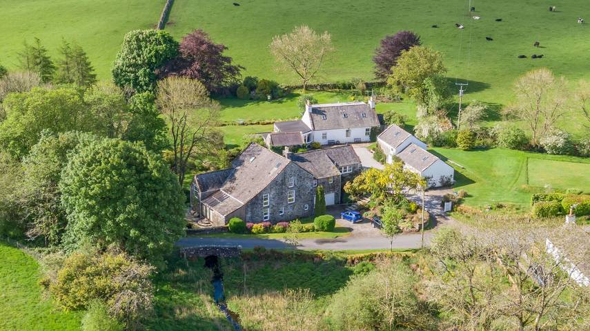 Cottage for 16 people, with garden and terrace in Dumfries and Galloway