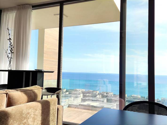 Ferienwohnung für 6 Personen, mit Meerblick und Balkon/Terrasse sowie Ausblick in Albanien