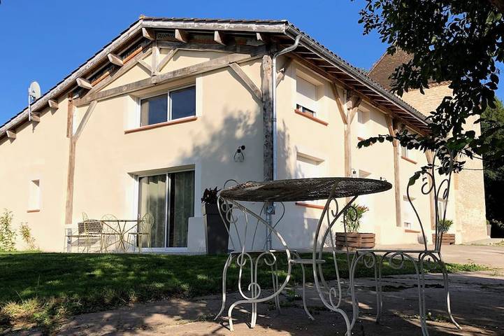 Location de vacances pour 4 personnes, avec jardin à Le Temple-sur-Lot