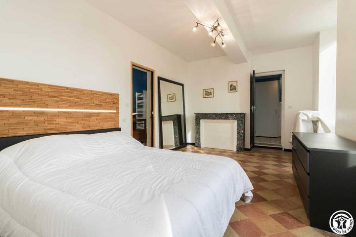 Location de vacances pour 8 personnes, avec jardin à Calmont - 3